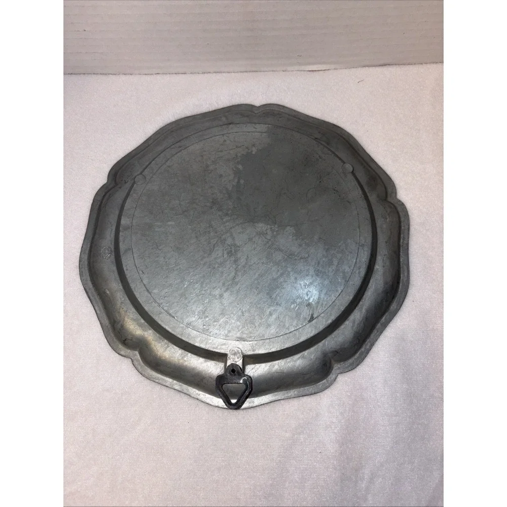 Hagan‎ Von Tronje Wall Plate, Pewter And Porcelain Made In Germany 8in